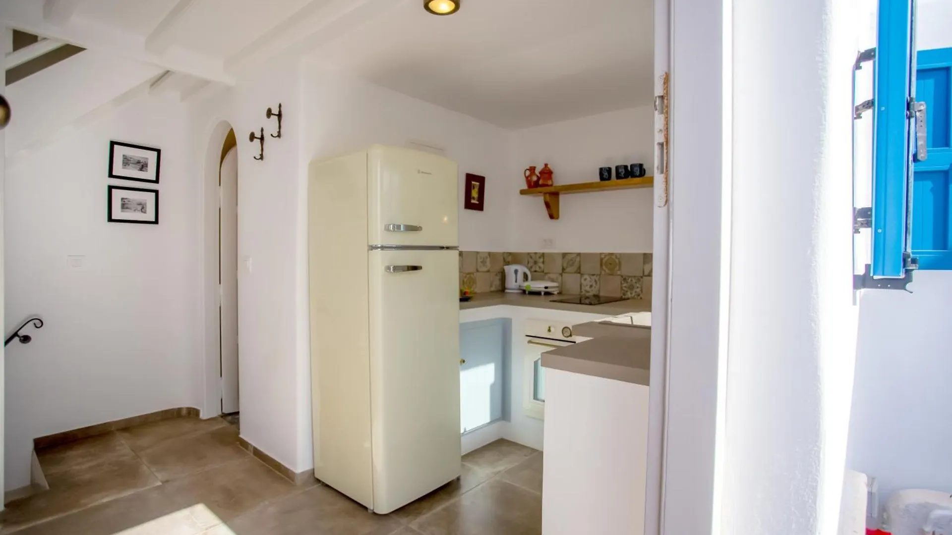 Ftelia Blue Escape Daire Panormos