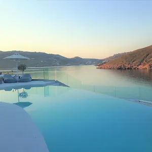 4* Hotel Panormos Village